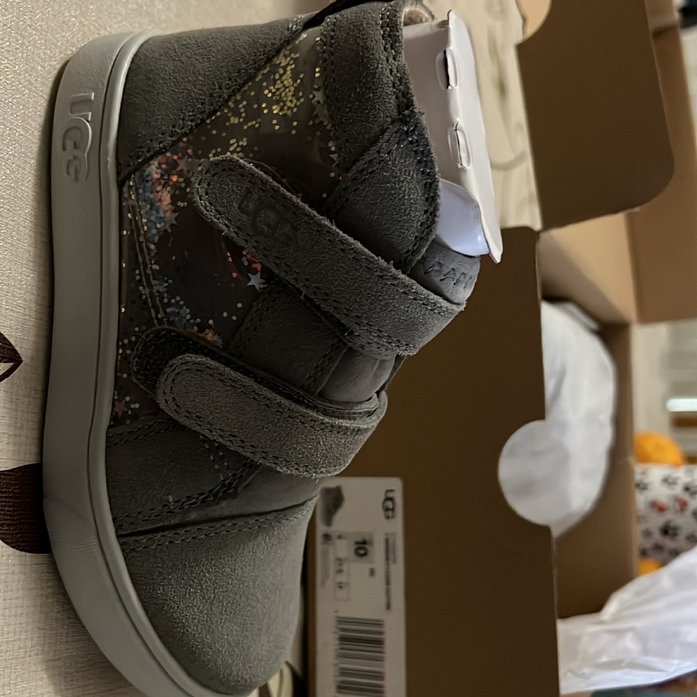 UGG Toddler T Rennon Clear Glitter size 10